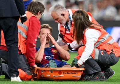 barcas-frenkie-de-jong-out-for-the-season-due-to-ankle-injury-1-800x500
