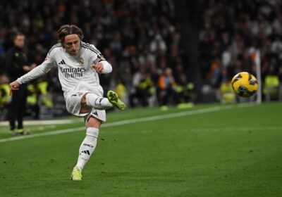 ancelotti-luka-modric-is-a-gift-for-football